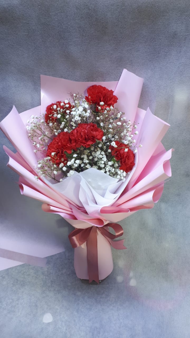 5 Red Carnation Bouquet