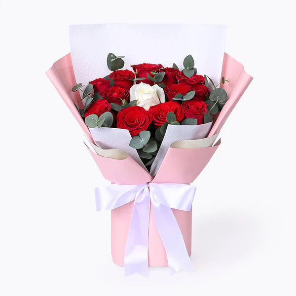 Cheap red rose bouquet with same-day delivery in Dubai