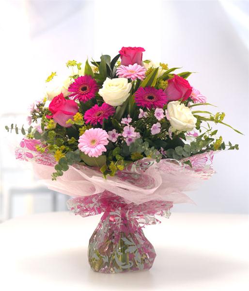 White and Pink Mix Flower Bouquet