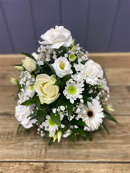 Posy Flower Arrangement White