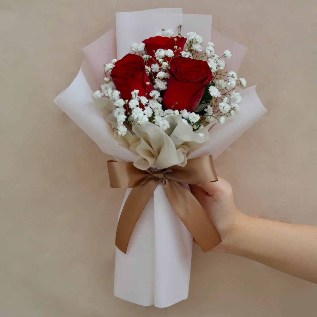 3 Red Roses Classic Bouquet