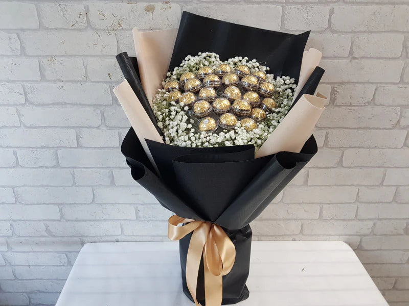 24 Ferrero Rocher Bouquet