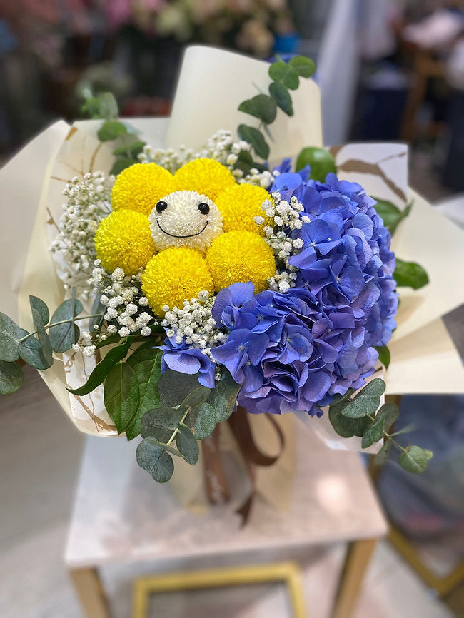 Smiling Flower Bouquet