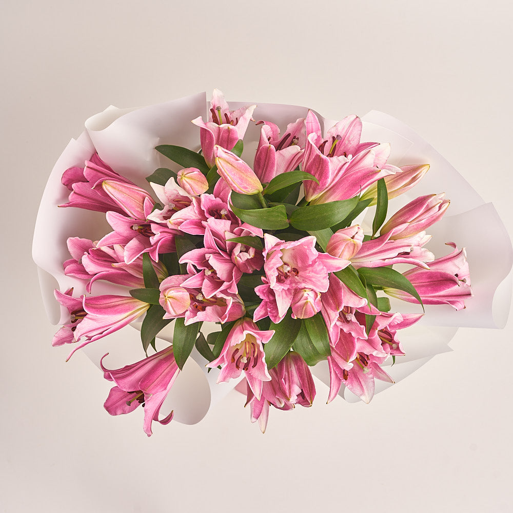 10 Pink Lily Elegant Bouquet