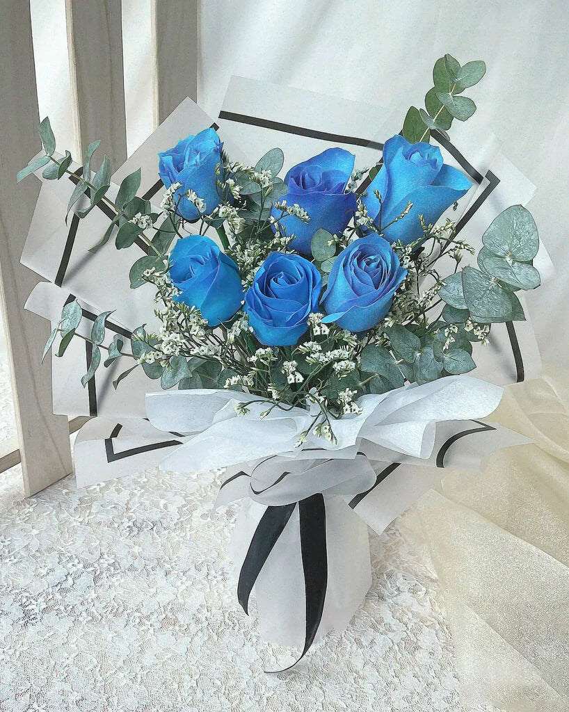 6 Blue Rose Bouquet