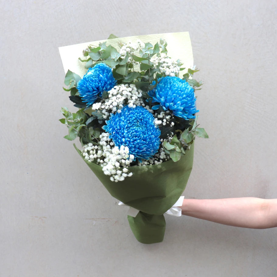 3 Blue Deco Bouquet